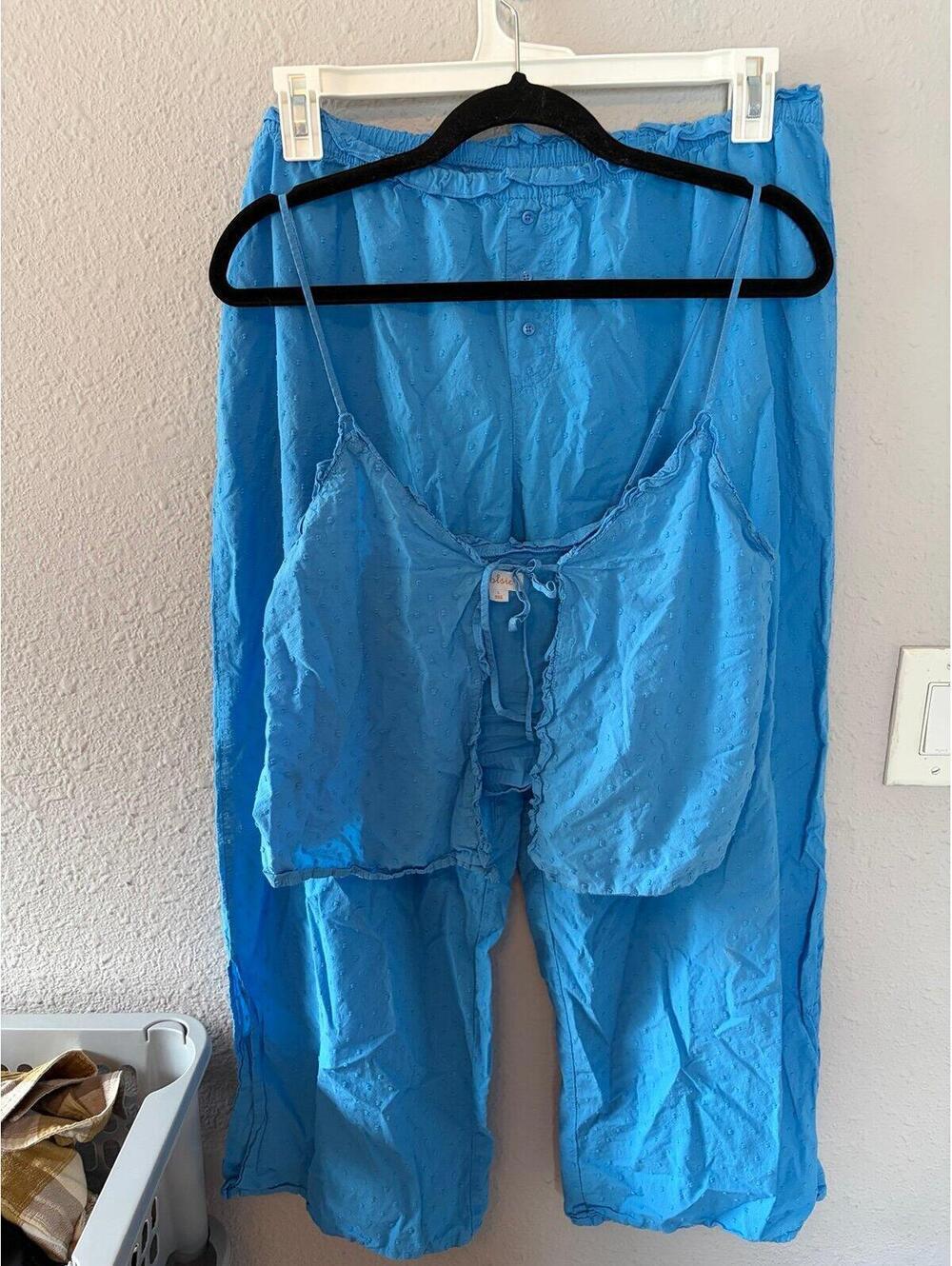 Colsie two piece cotton set blue. Top is L. Bottoms are XL. Open front tank and